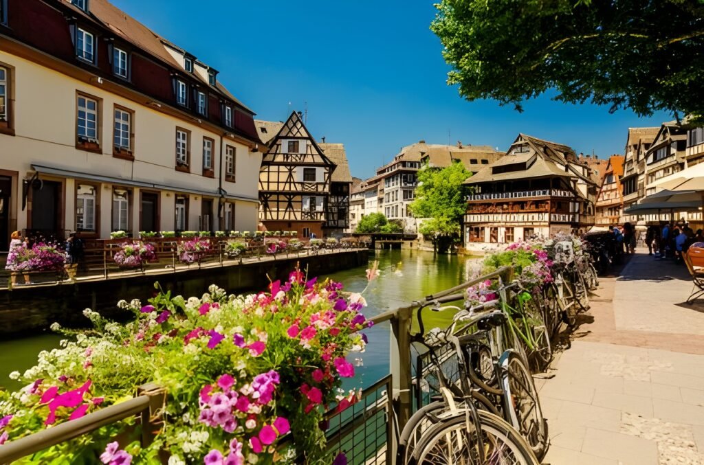 Top 12 Dreamy Destinations Close to Germany for Your Vacation. 9 Strasbourg