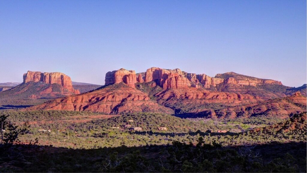 25 + Top Cheap Weekend Getaways in the U.S. for 2026 25 sedona 351684 1280 1