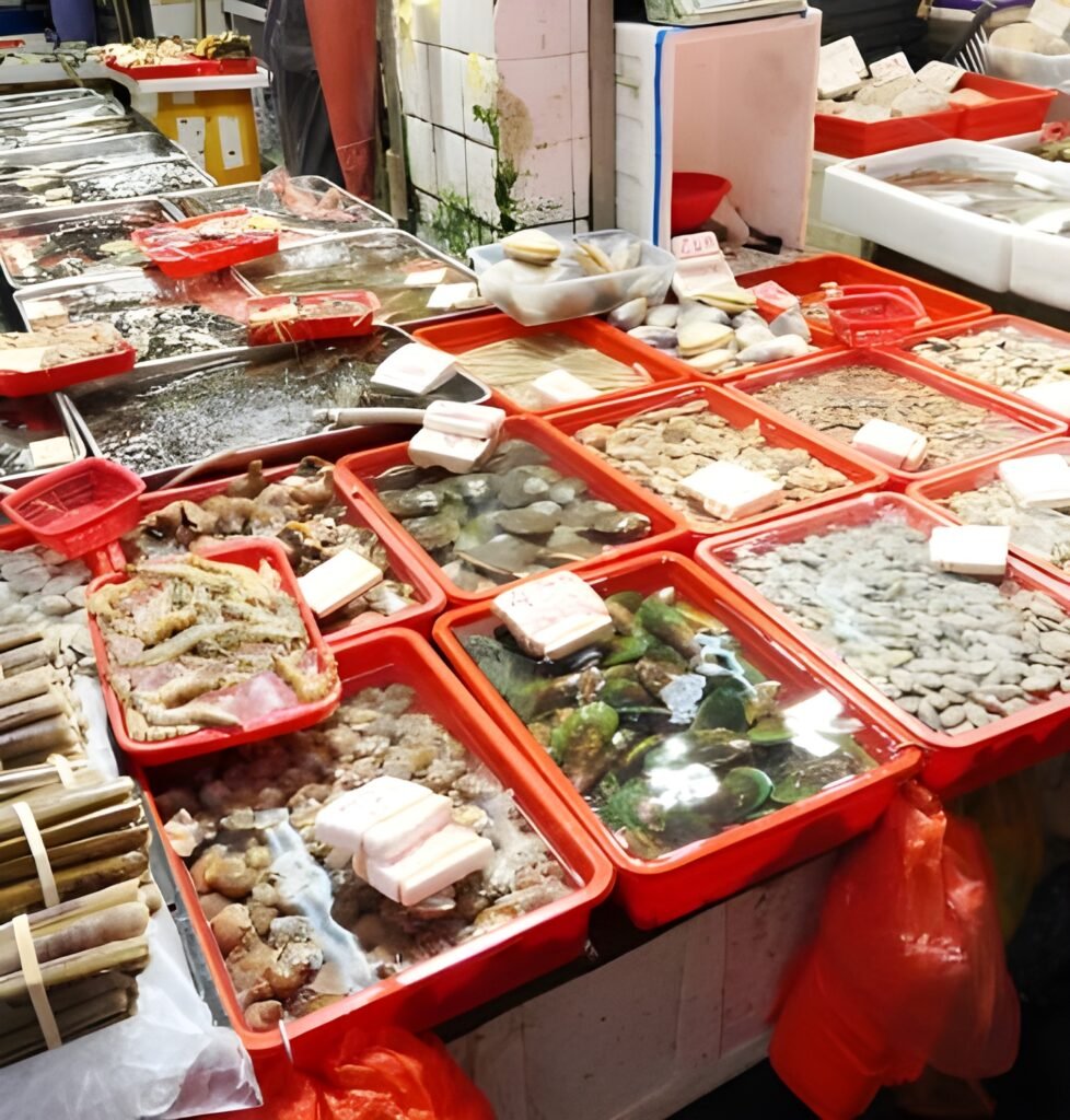 Top Places to Visit in Hong Kong in 2026 for an Unforgettable Trip. 6 Sai Kung Seafood Street