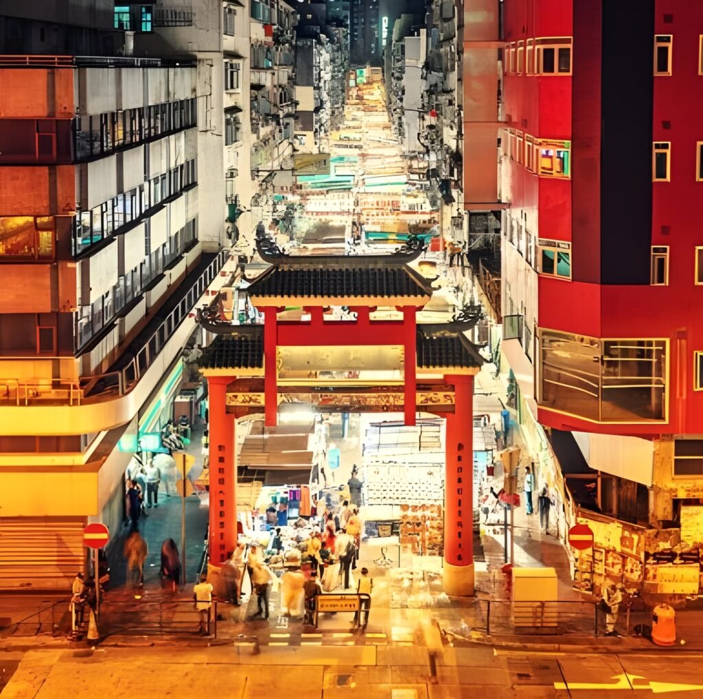 Top Places to Visit in Hong Kong in 2026 for an Unforgettable Trip. 8 Temple Street Night Market